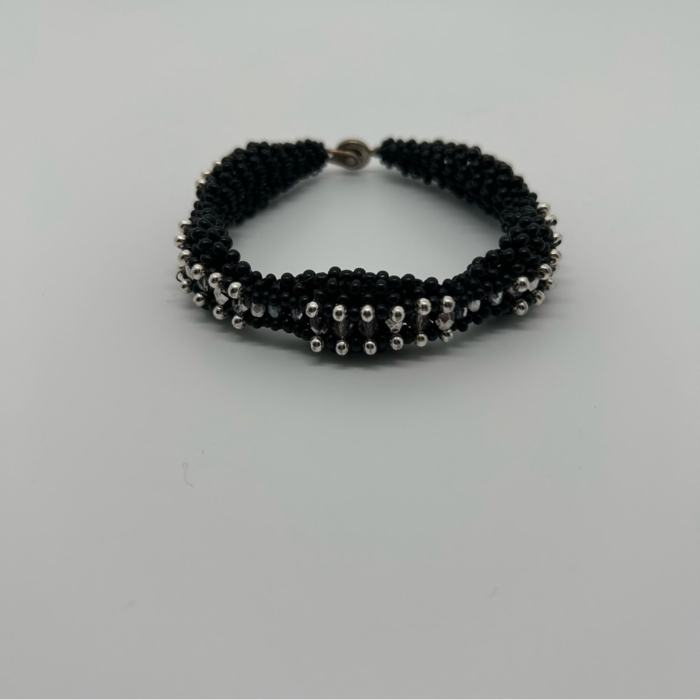 Elegant Black and Silver Beaded Bracelet
